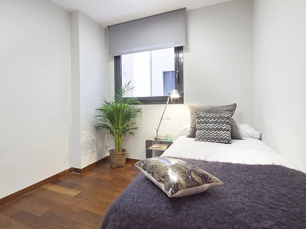 Apartment Barcelona Rentals - Swimming Pool With Terrace 0*,  Spain